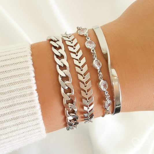 Pulseira Ajustável Folheada em Ródio Branco Zircônias Betina