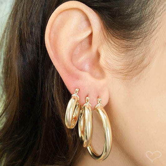 Brinco de Argola Tubo Nana G Folheado a Ouro 18k