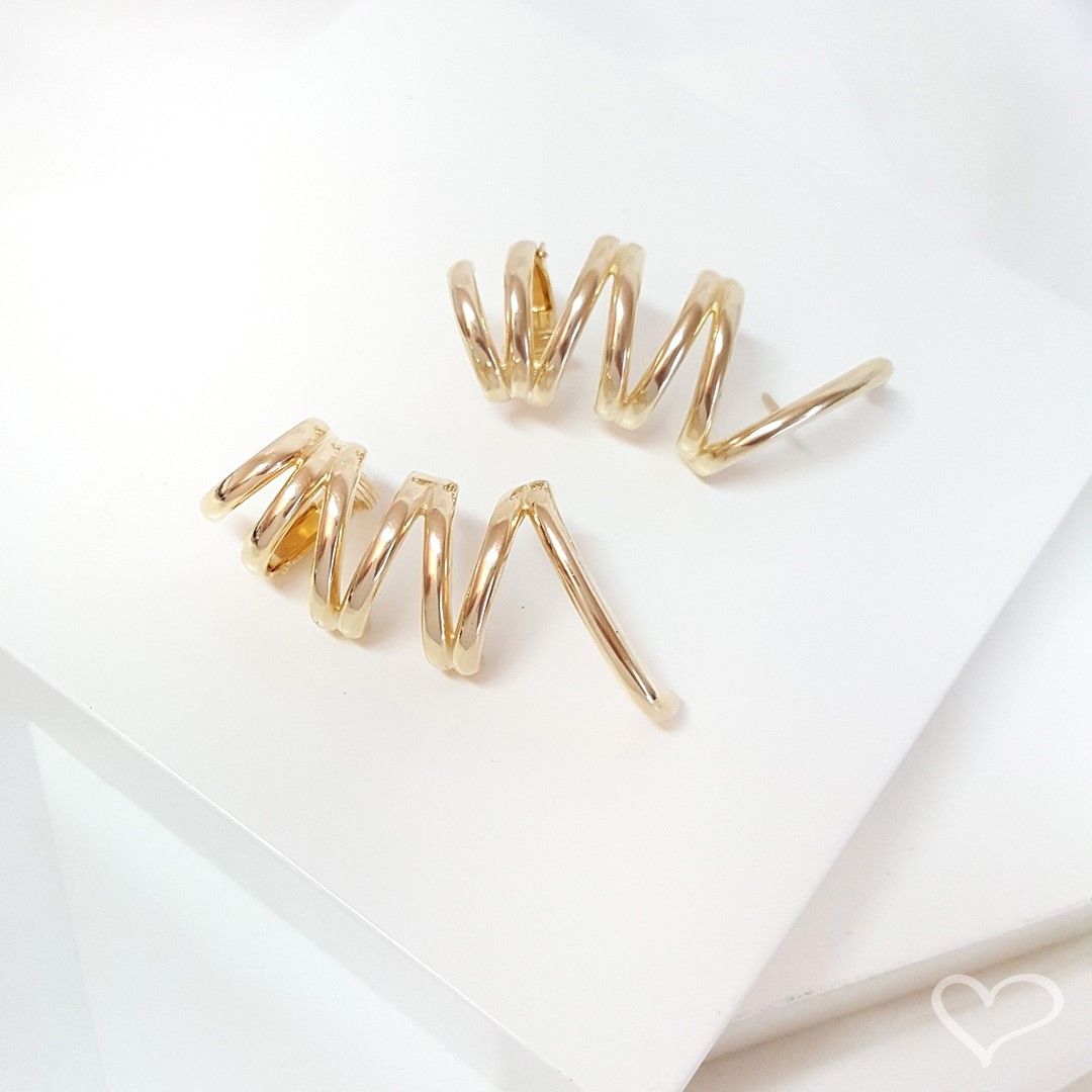 Brinco Ear Cuff Flavia Folheado a Ouro 18k