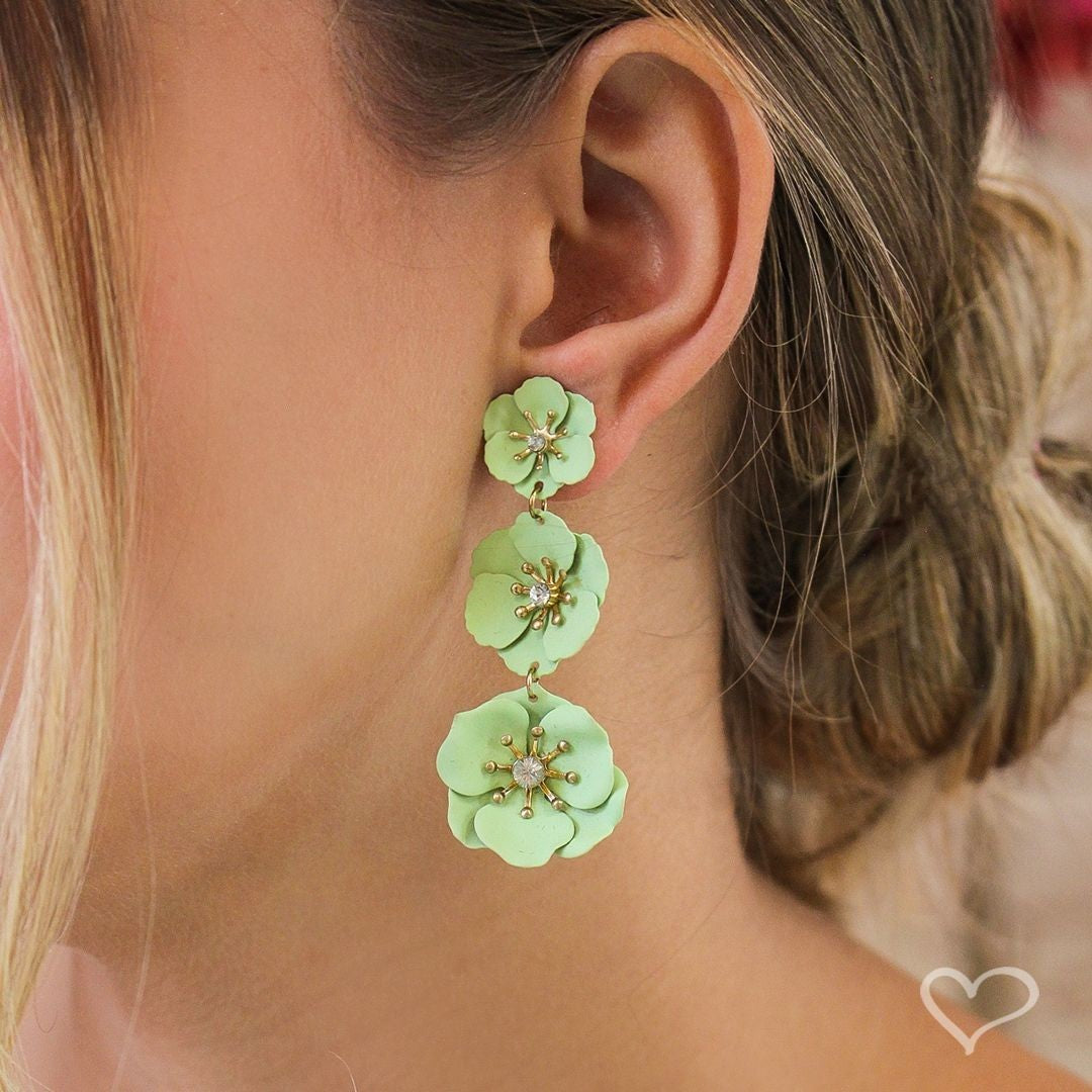 Brinco de Flor Malva Verde