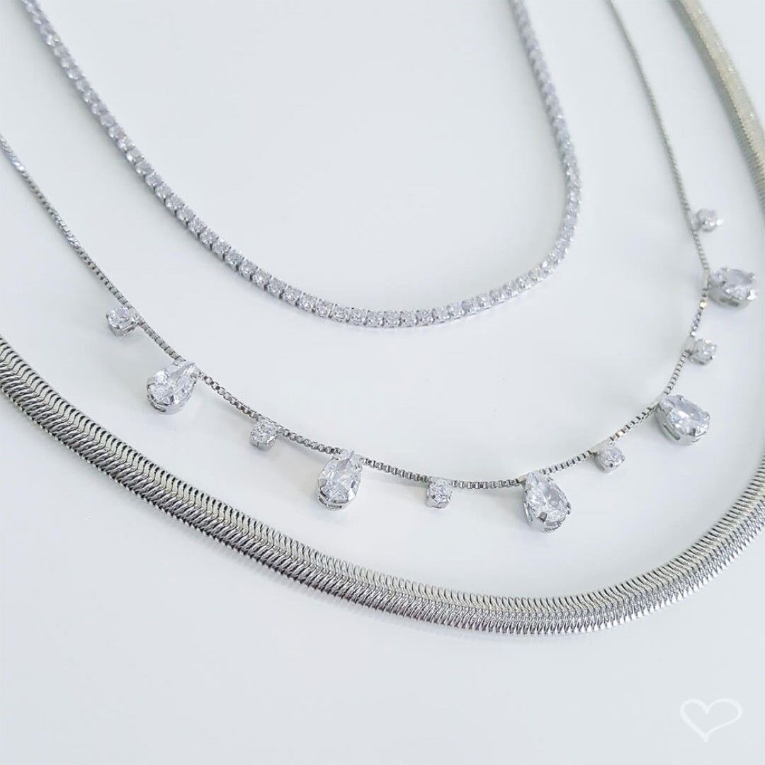 Choker Malha Metal Fina Folheado em Ródio Branco Fernanda