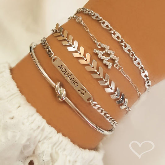 Pulseira Símbolo Signo Zircônias Folheada em Ródio Branco