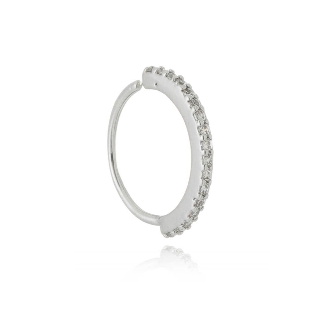 Piercing de Furo Piuka Argola Torção 10mm Ayane Zircônias Folheado em Ródio Branco
