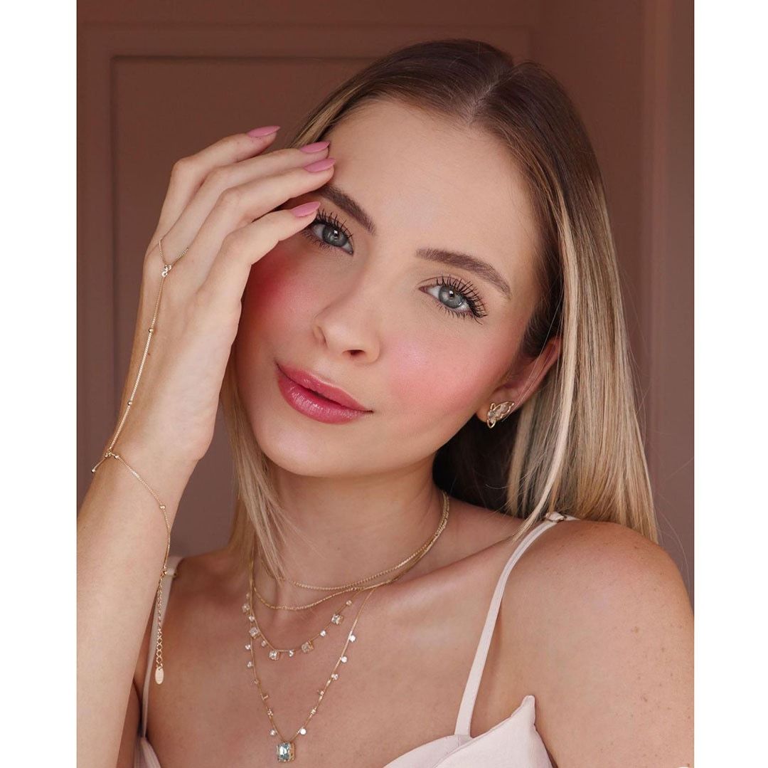 Pulseira de Mão Leila Mini Bolinhas Folheada a Ouro 18k