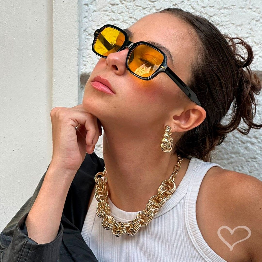 Colar Curto de Elos Entrelaçados Monize Folheado a Ouro 18k
