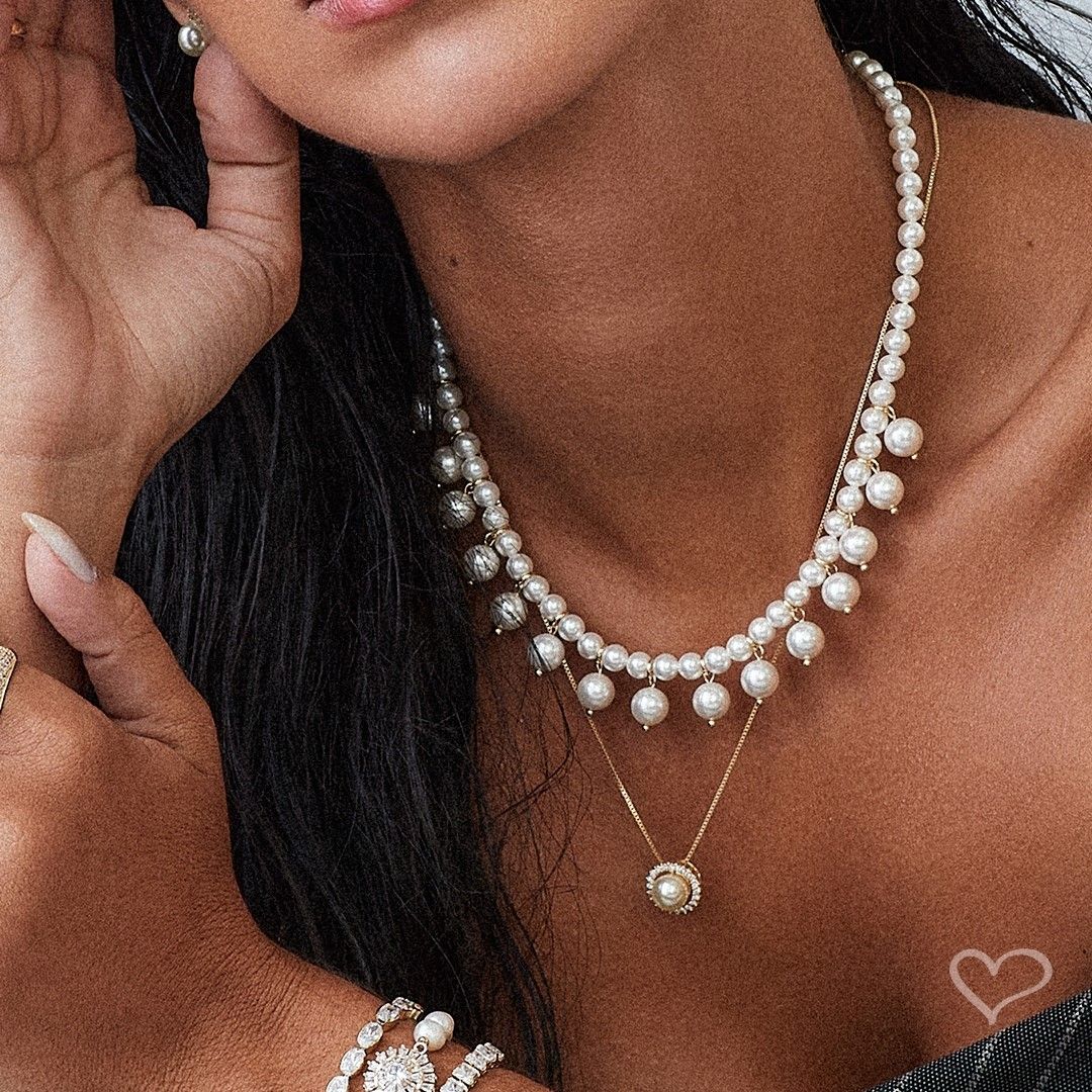 Colar de Pérolas Audrey Folheado a Ouro 18k