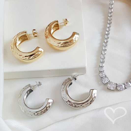 Brinco de Argola Textutrizado Malú Folheado em Ródio Branco