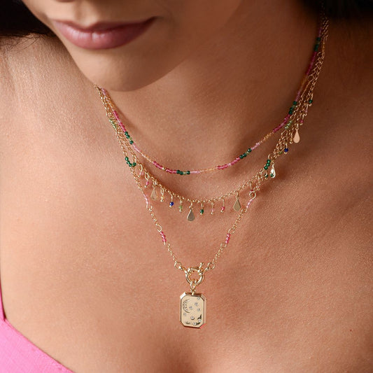 Colar Placa Estrelas Vintage My Universe Zircônias Coloridas Folheada a Ouro 18k