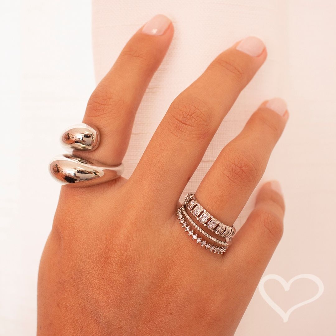 Anel Bruna Duas Voltas Zircônias Folheado em Ródio Branco