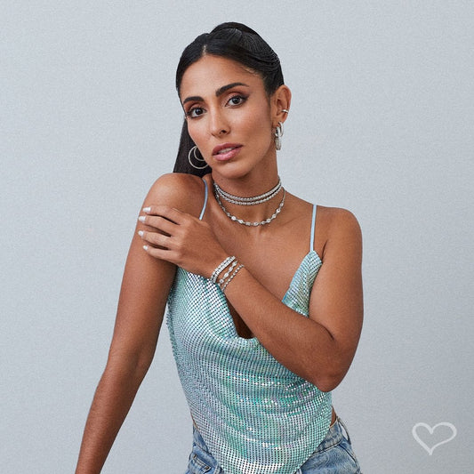 Brinco de Argola Debbi P Zircônias Baguete Folheado em Ródio Branco