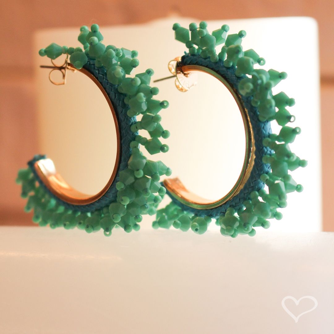 Brinco de Argola Demy Cristais e Miçangas Verde