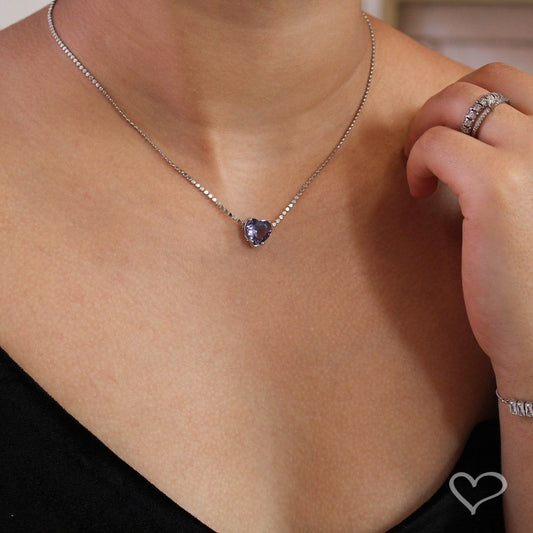 Colar de Coração Maria Antônia Zircônia Tanzanita Folheado em Ródio Branco