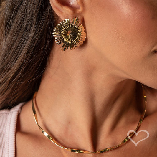 Gargantilha Vicky Torcida Folheada a Ouro 18k