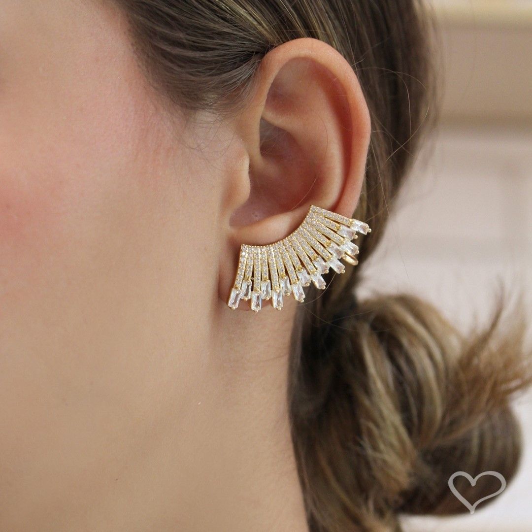 Brinco Ear Cuff Glória Zircônias Folheado a Ouro 18k