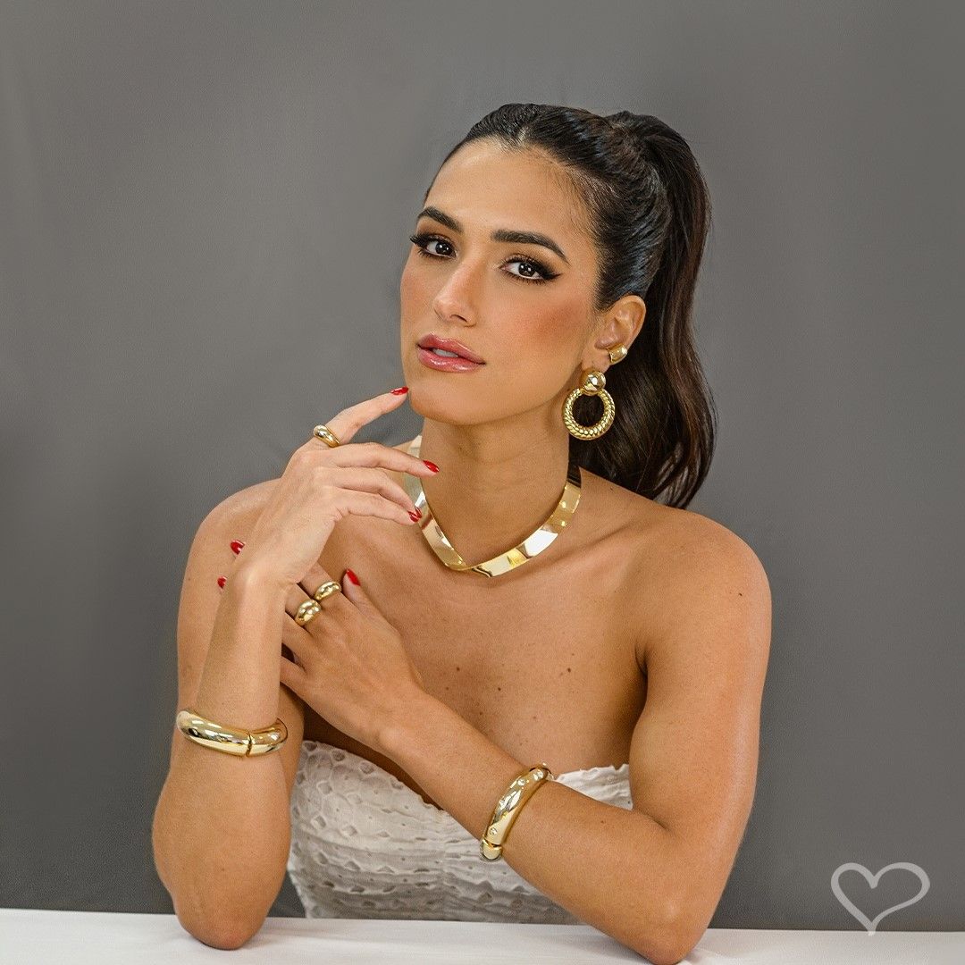 Choker Clarissa Metal Dourada