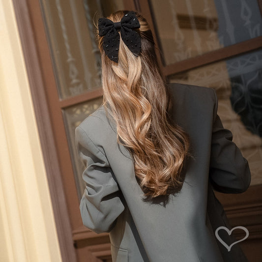 Laço de Cabelo Camila Crepe Preto Bordado