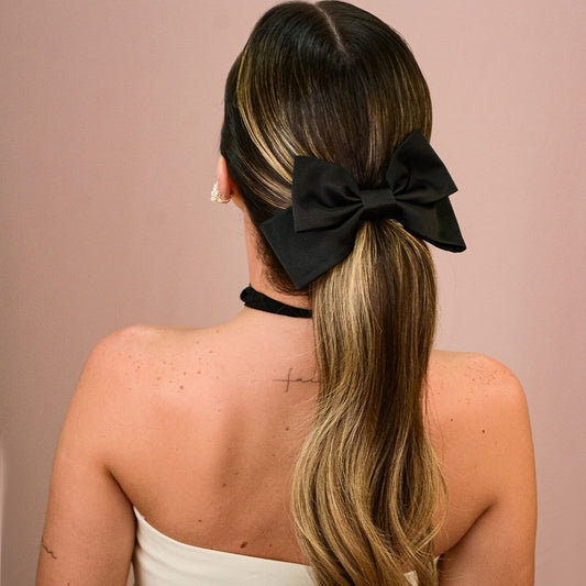 Laço de Cabelo Lais Crepe Acetinado Preto