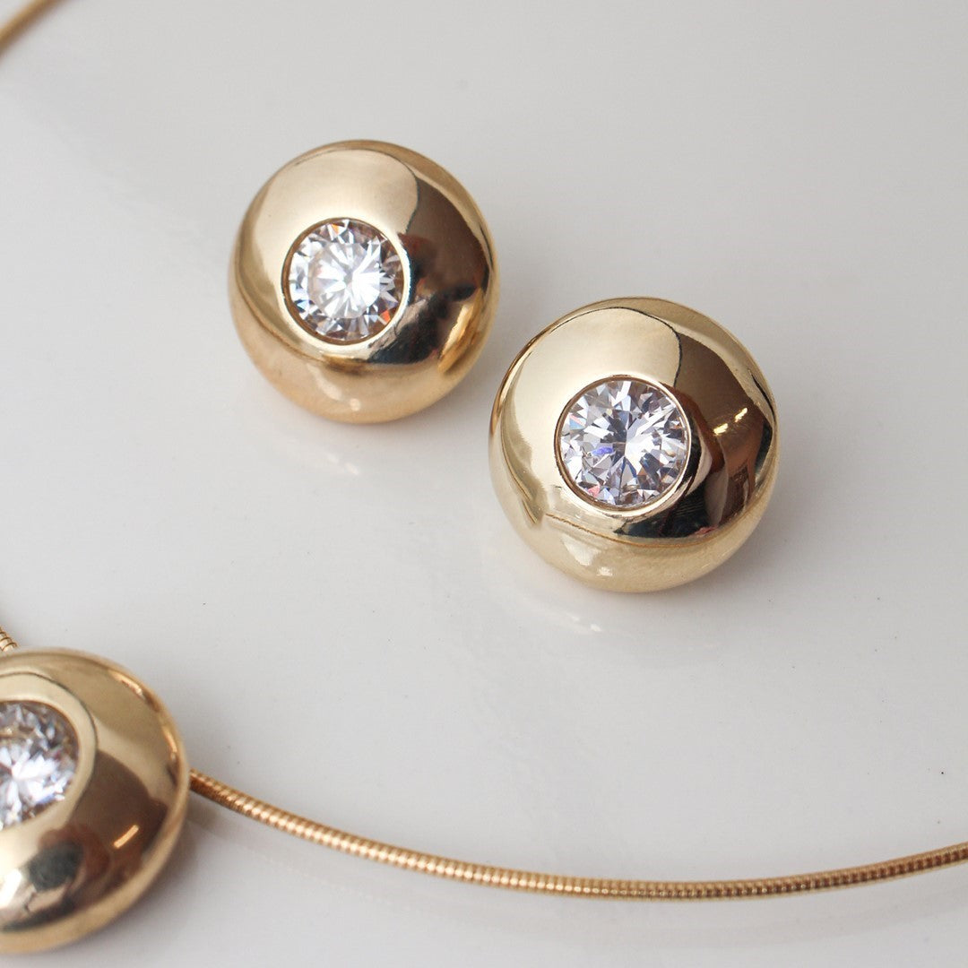 Brinco Botão Chiara Zircônia Folheado a Ouro 18k
