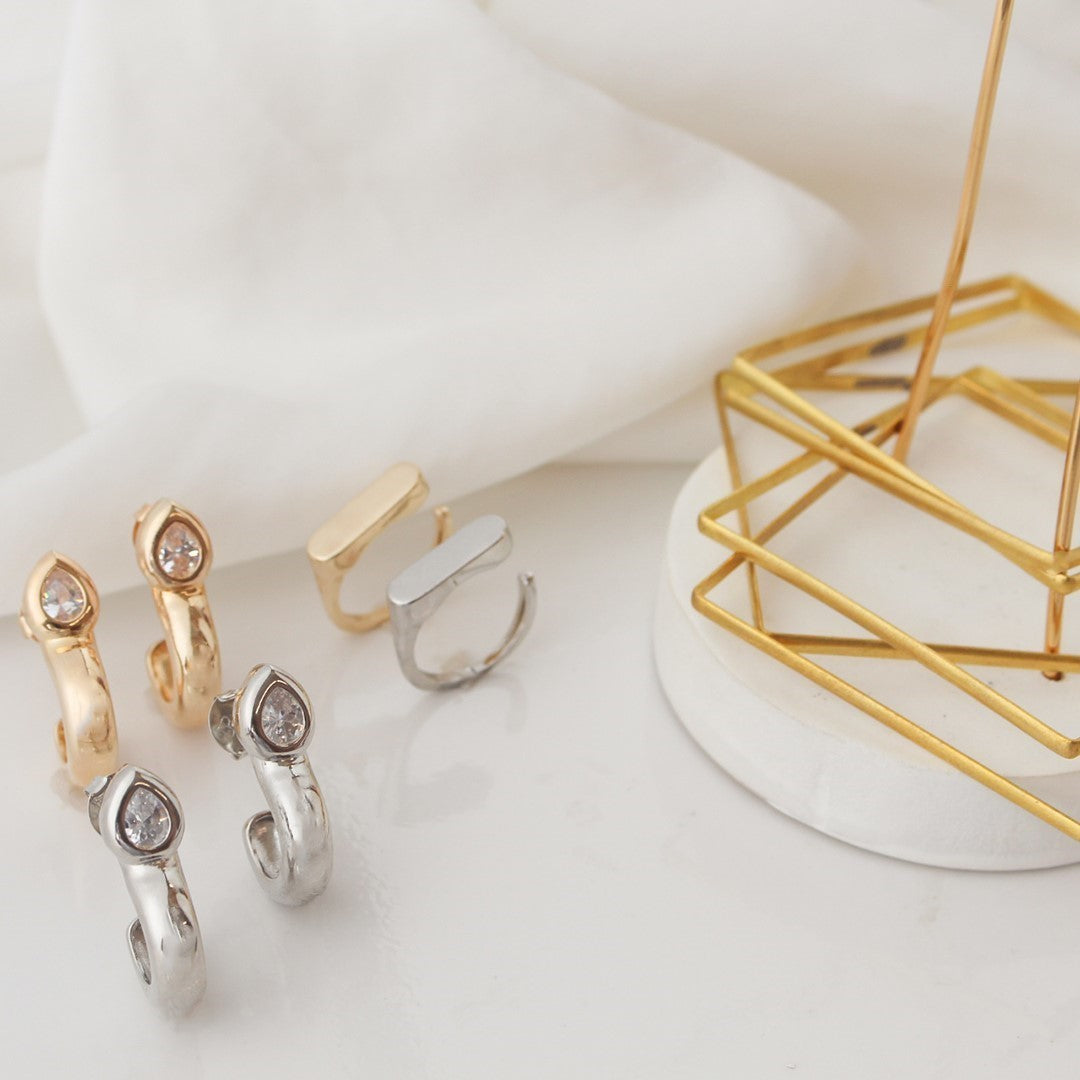 Brinco Argola Gota Georgia Zircônia Folheado em Ródio Branco