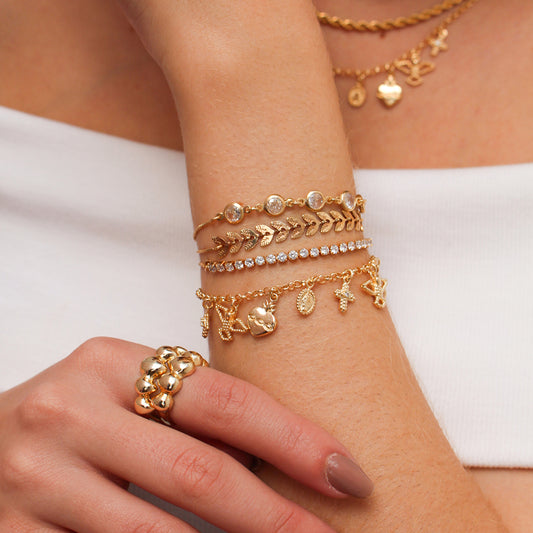 Pulseira Luna Amuletos de Proteção Folheada a Ouro 18k