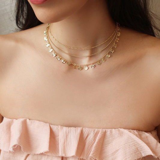 Choker Três Voltas Ana Flávia Mini Medalhas Coração Folheado a Ouro 18k