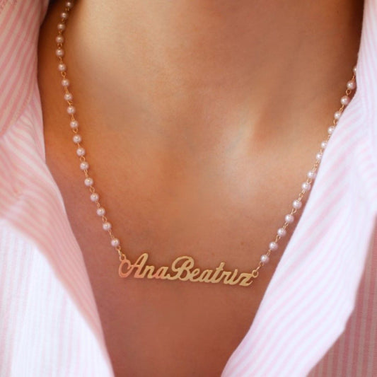 Colar Personalizado Manuscrito Nome Pérolas Folheado a Ouro 18k