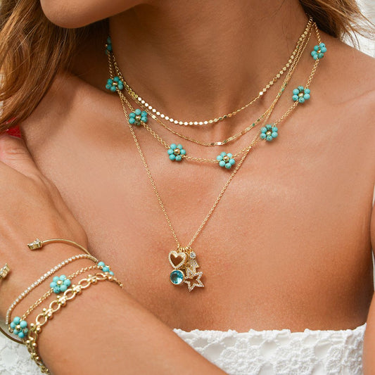 Choker Alice Flor Mini Howlita Turquesa Folheada a Ouro 18k