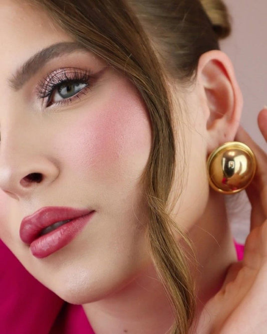 Fe Tumas - Brinco de Botão Luara e Gargantilha Nayla