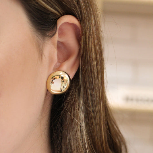 Brinco Botão Analu Folheado a Ouro Folheado em Ródio Branco