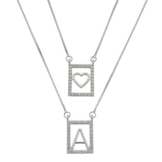 Escapulário Letra Inicial Coração Zircônias Folheado em Ródio Branco - Piuka
