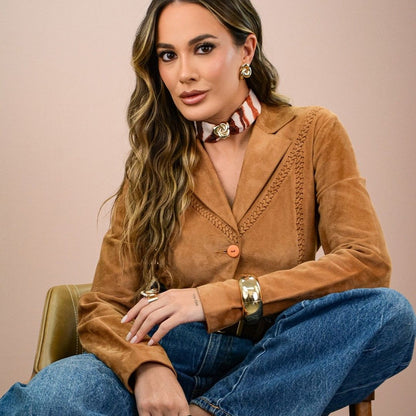 Thais Aguiar - Brinco Orgânico Nora e Lenço de Seda