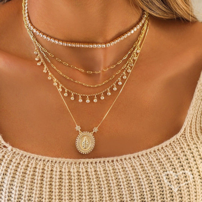 Colar Nossa Senhora das Graças Medalha Oval Zircônias Folheado a Ouro 18k