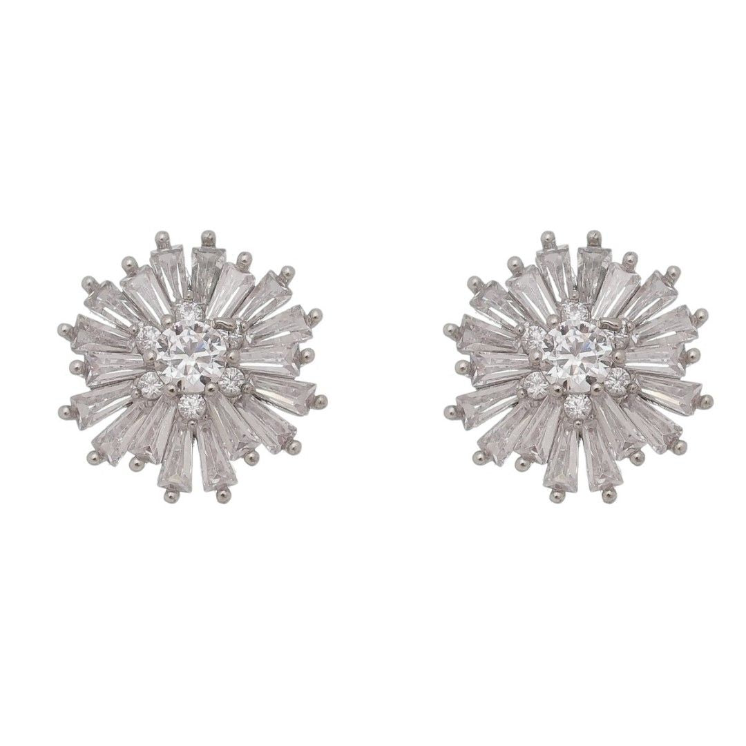 Brinco Piuka Beth Flor Navetes Zircônias Folheado em Ródio Branco