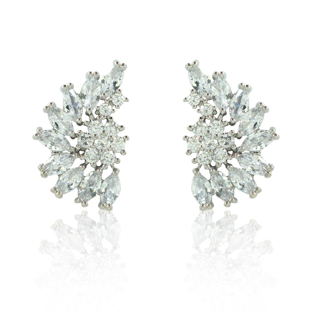 Brinco Piuka Janaina Leque Flor Navetes Folheado em Ródio Branco