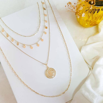 Mix de Colares Barbara Medalha São Bento Folheado a Ouro 18k Piuka