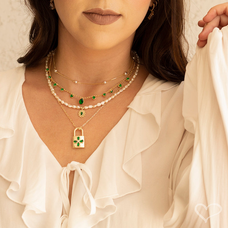 Choker Piuka Alanis Pérolas Folheado a Ouro 18k