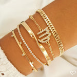 Bracelete Feminino Folheado a Ouro 18k Torcido Caly