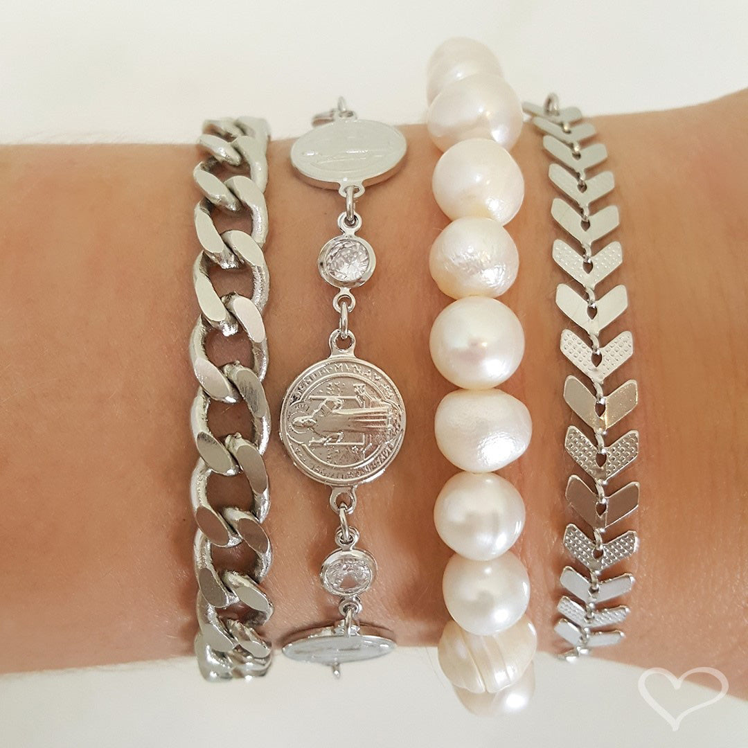 Pulseira Ajustável Folheada em Ródio Branco Kylie Folhinhas Piuka