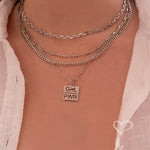 Colar Feminino Girl Power Folheado em Ródio Branco