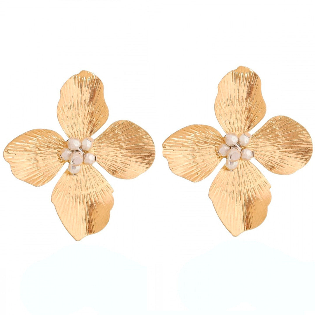 Brinco Piuka Flor Magnólia Dourado