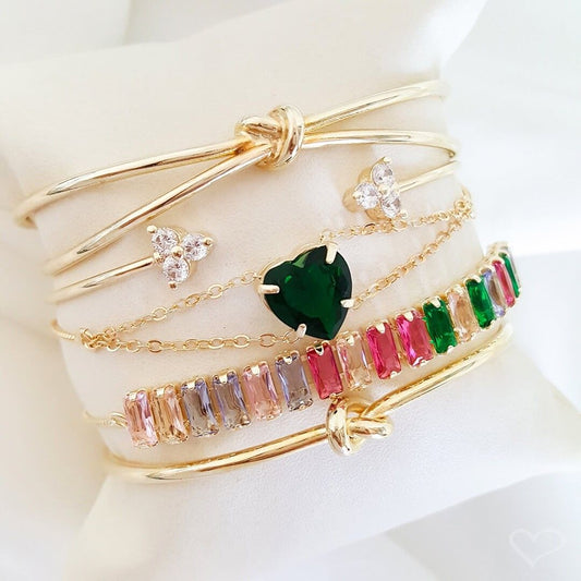 Pulseira Folheada a Ouro 18k Ajustável Coração Zircônias Esmeralda Breila
