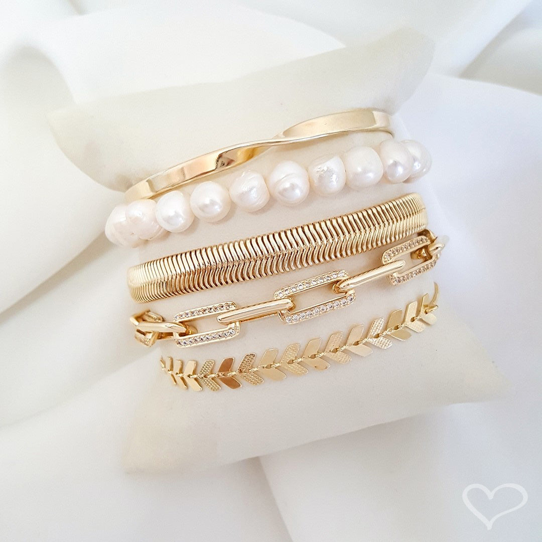 Pulseira Feminina Amarílis Pérolas de Água Doce