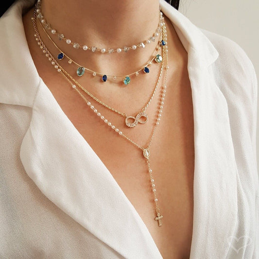 Colar Terço Maria Mini Perólas Folheado a Ouro 18k