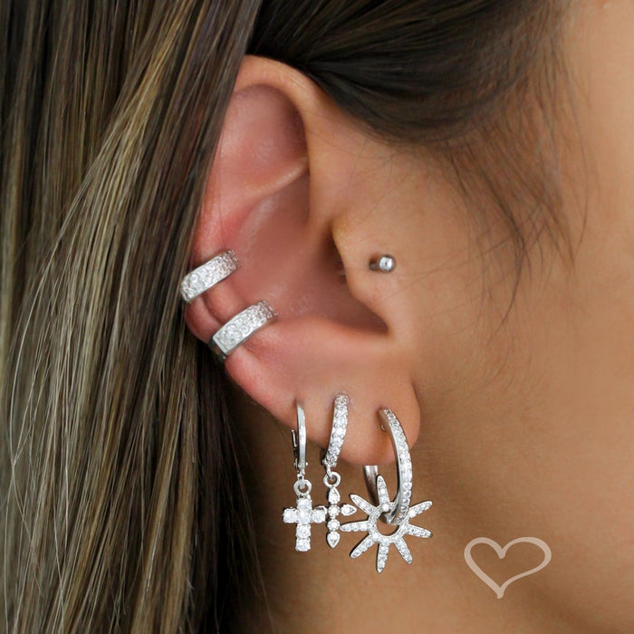 Brinco Argolinha Filipa Zircônia e Cruz Folheado em Ródio Branco