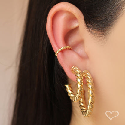 Brinco de Argola Tubo Torcido Camila G Folheado a Ouro 18k