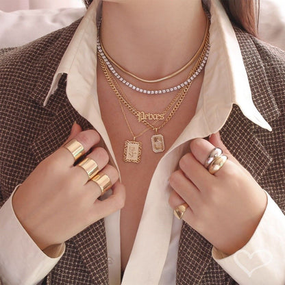 Choker Piuka Fernanda Malha Fina Metal Folheada a Ouro 18k