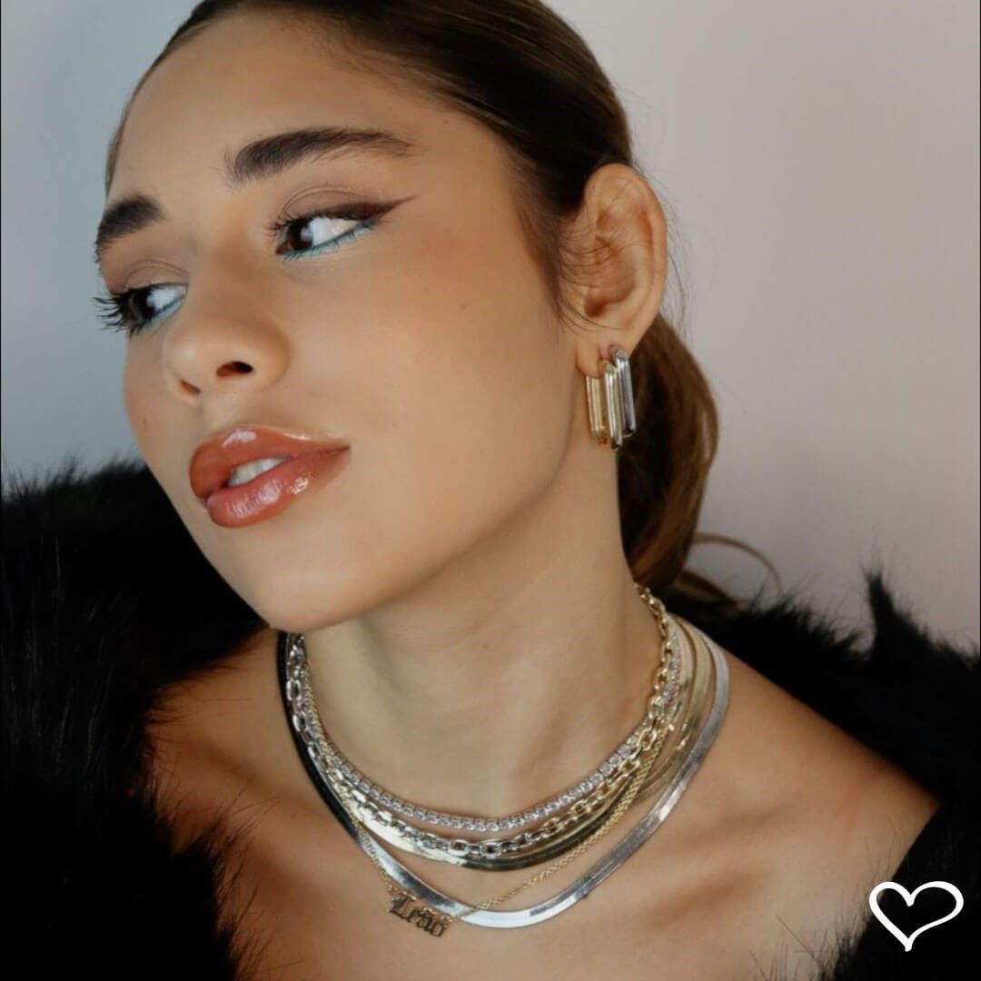 Brinco Retangular Helena Lisa G Folheado a Ouro 18k