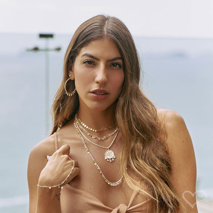 Choker Piuka Tayla Medalhas Ponto de Luz Folheada a Ouro 18k