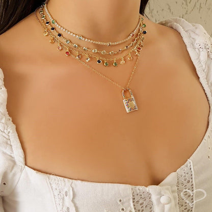 Colar de Cadeado Coração Zircônias Coloridas Thassia Folheado a Ouro 18k