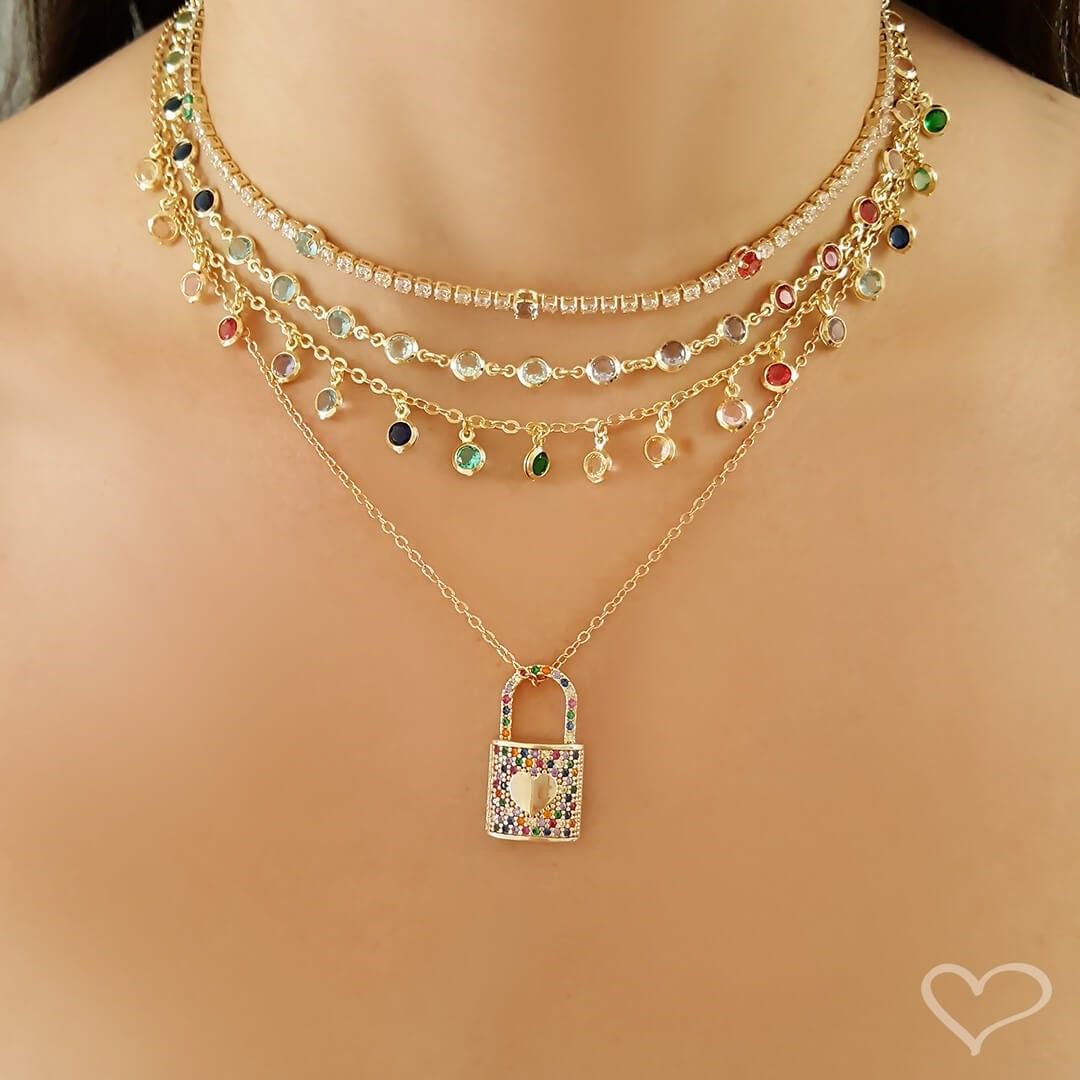 Colar de Cadeado Coração Zircônias Coloridas Thassia Folheado a Ouro 18k